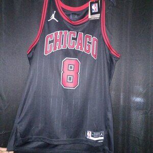 NBA CHICAGO BULLS LAVINE JERSEY SIZE XL